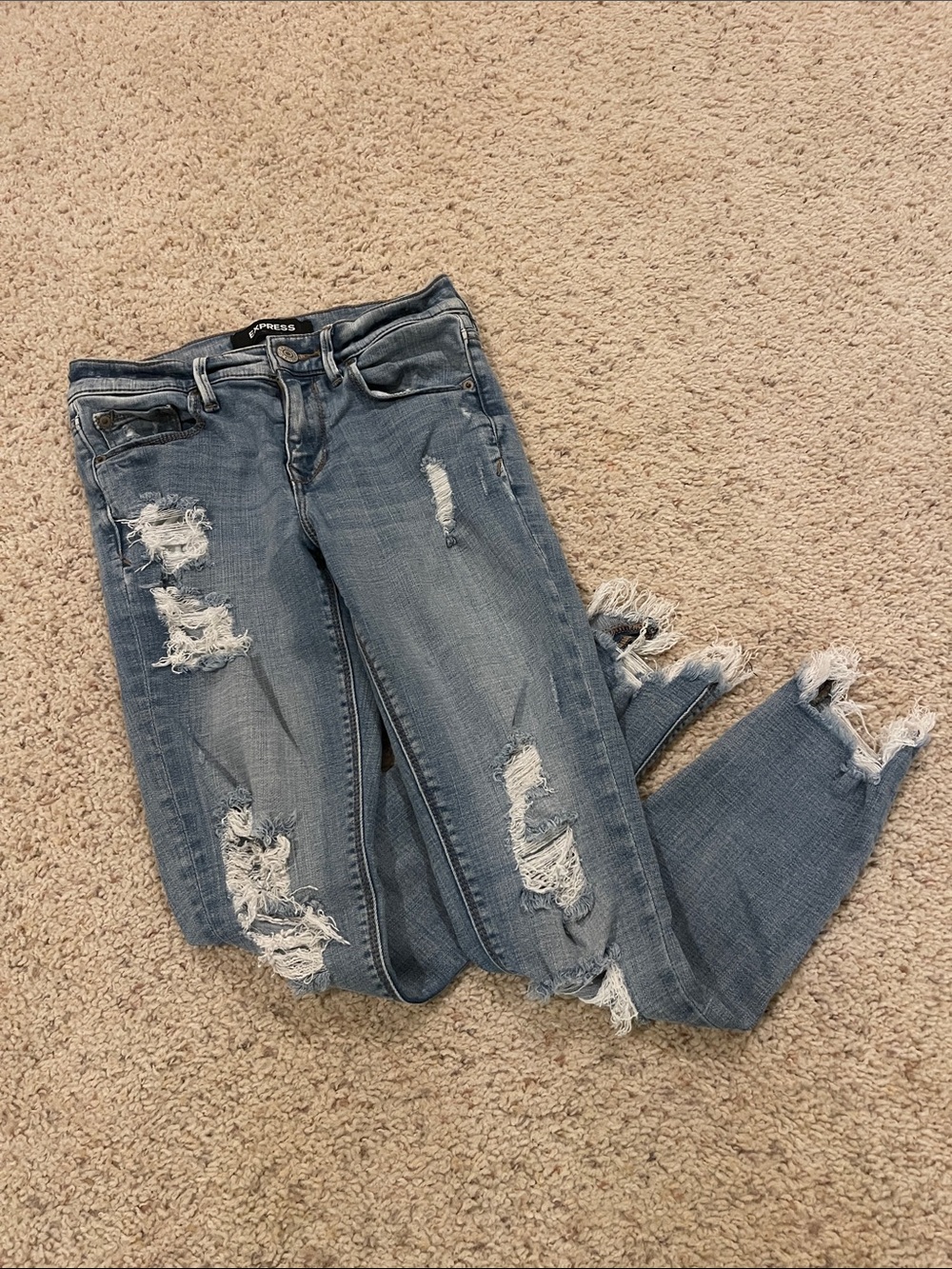 Express distressed skinny jeans size 2